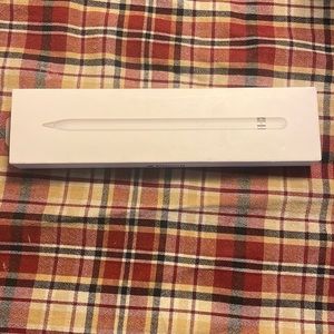 Apple Pencil (used once)